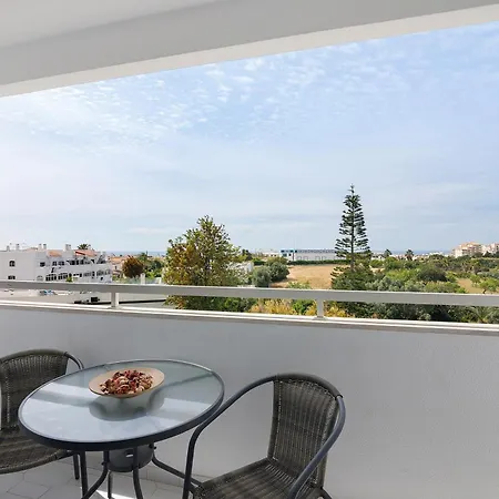 Apartament Casa Dos Reis *